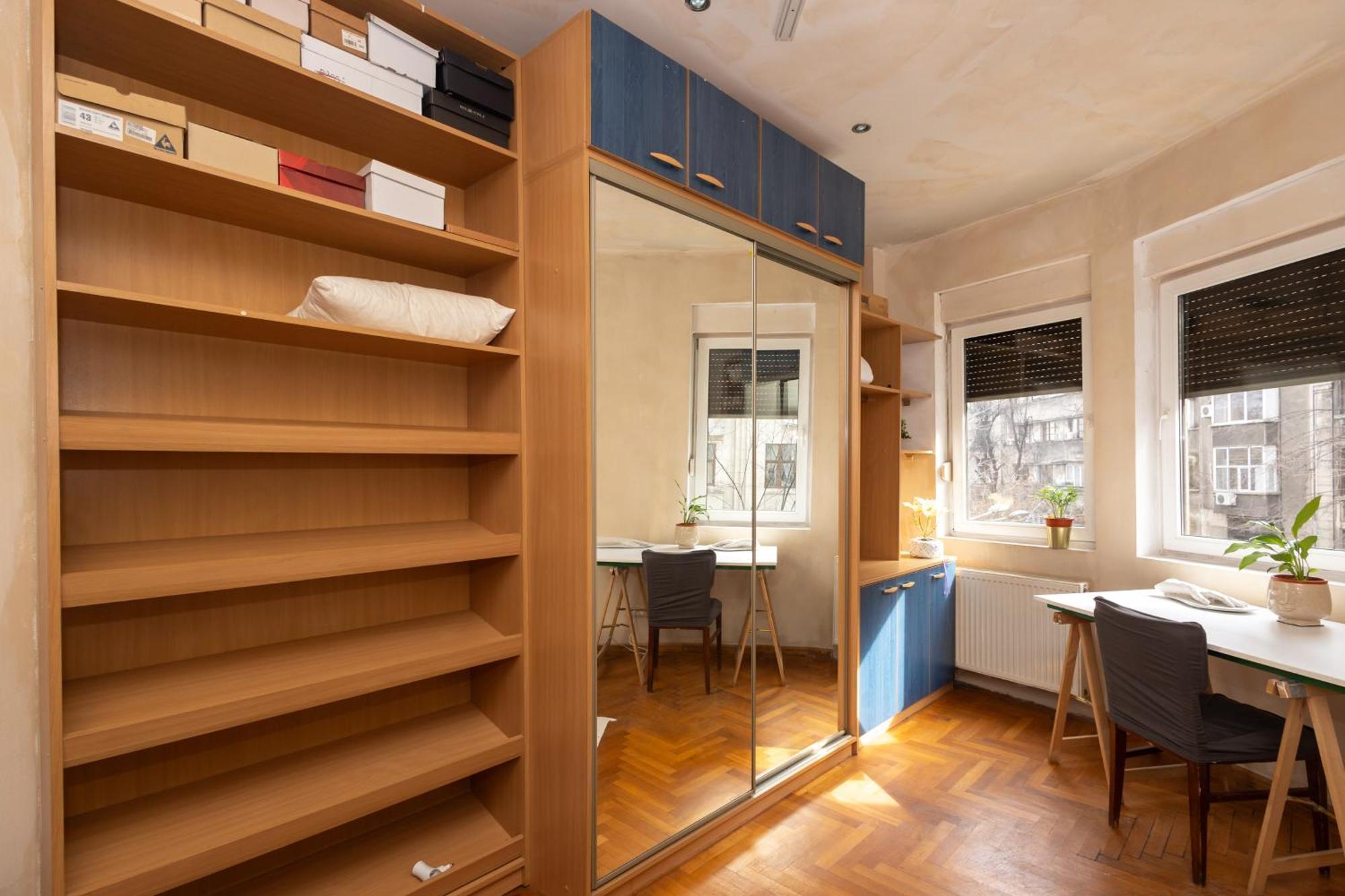 Shared Retro Vintage Luxury Apartment Boekarest Buitenkant foto